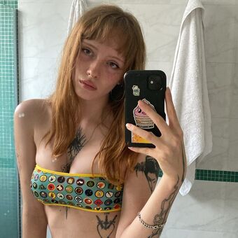 Laurasad Nude Leaks OnlyFans Photo 4