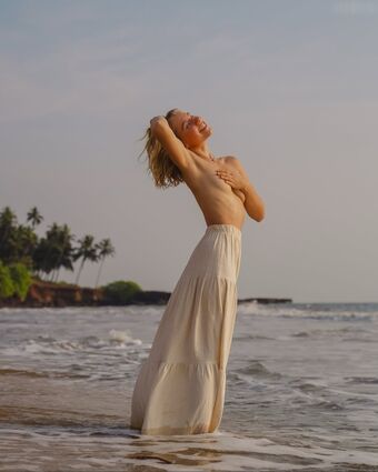 lautgedachtertagtraum Nude Leaks OnlyFans Photo 45