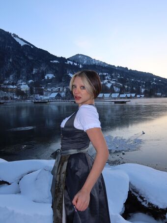 Leyla Afshonkar Nude Leaks OnlyFans Photo 2