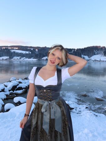 Leyla Afshonkar Nude Leaks OnlyFans Photo 3