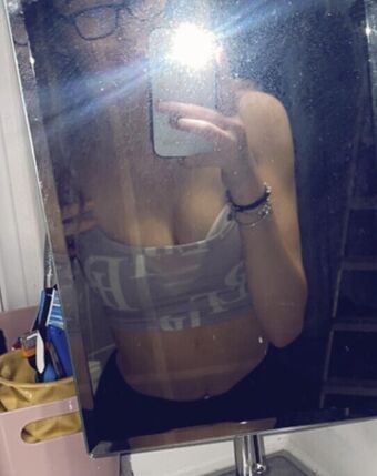 Liarna Bate Nude Leaks OnlyFans Photo 12