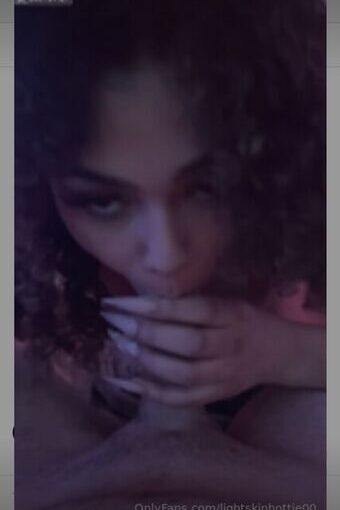 Lighttskinmimi / lightskincutie11 / lightskinhottie00 Nude Leaks OnlyFans  – Leaked Models