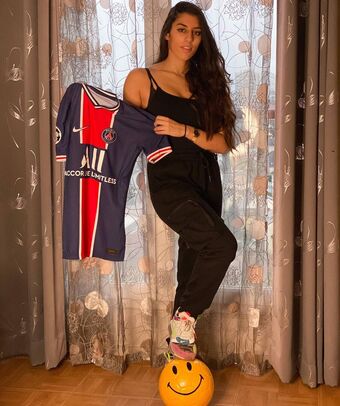 Lisa Zimouche Nude Leaks OnlyFans Photo 19