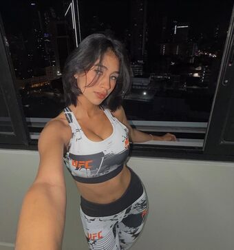 llinangel_ Nude Leaks OnlyFans Photo 26