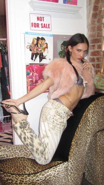 Log in Nude Leaks OnlyFans Photo 154