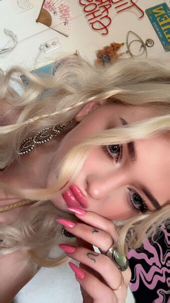 Loren Gray Nude Leaks OnlyFans Photo 109