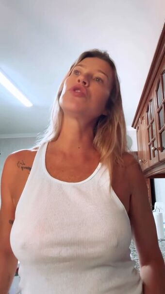 Luana Piovani Nude Leaks OnlyFans Photo 168