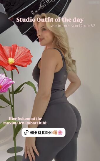 Lucia Leona Nude Leaks OnlyFans Photo 28