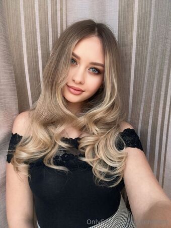 lumenellery Nude Leaks OnlyFans Photo 6