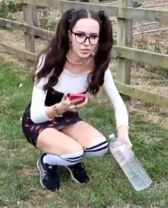 lydiaviolet Nude Leaks OnlyFans Photo 27