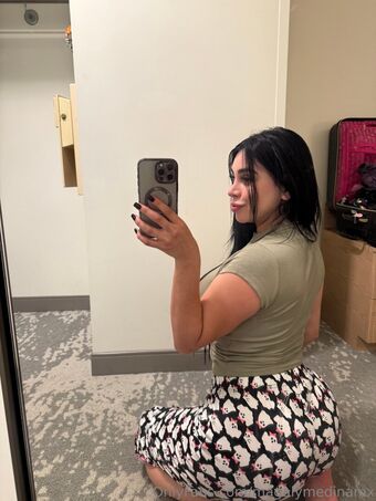 magalymedinamx Nude Leaks OnlyFans Photo 1