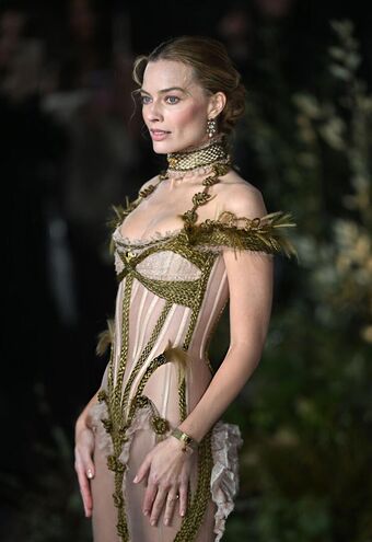 Margot Robbie Nude Leaks OnlyFans Photo 462