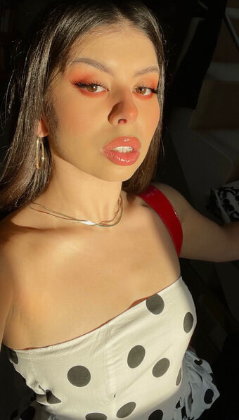 Maria Laura Trotta Nude Leaks OnlyFans Photo 7