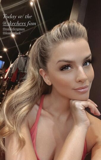 Marina Laswick Nude Leaks OnlyFans Photo 21