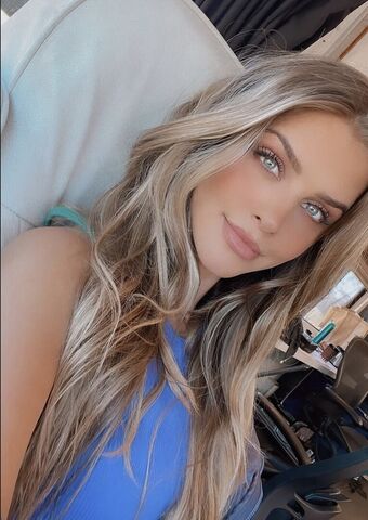 Marina Laswick Nude Leaks OnlyFans Photo 26