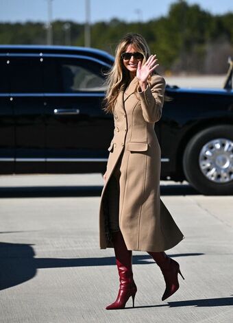 Melania Trump Nude Leaks OnlyFans Photo 72