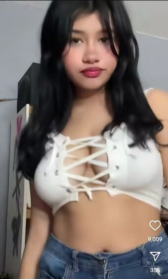 Mendoza Angeles Nude Leaks OnlyFans Photo 2