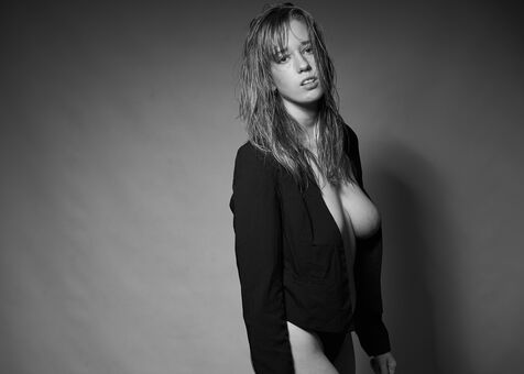 MidnightEmmy Nude Leaks OnlyFans Photo 19