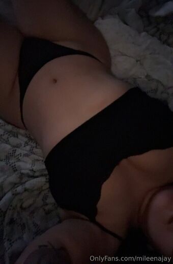 mileenaajay Nude Leaks OnlyFans Photo 17