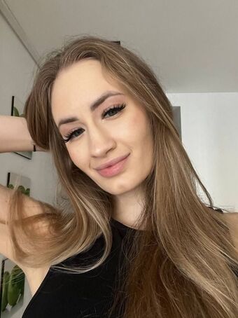 msevilalexanova Nude Leaks OnlyFans Photo 34