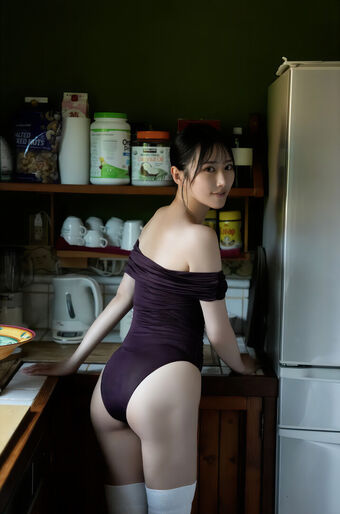 Moe Kawase Nude Leaks OnlyFans Photo 10