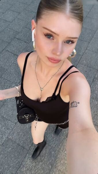 moechtegernmieze Nude Leaks OnlyFans Photo 40