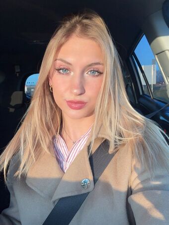 Noa Diorgina Nude Leaks OnlyFans Photo 17