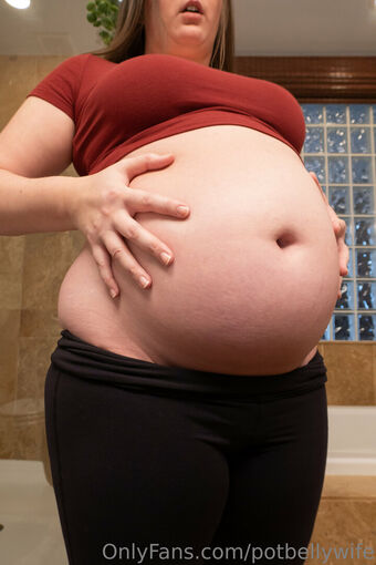 Potbellywife Nude Leaks OnlyFans Photo 92