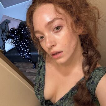 Rowan Robinson Nude Leaks OnlyFans Photo 9