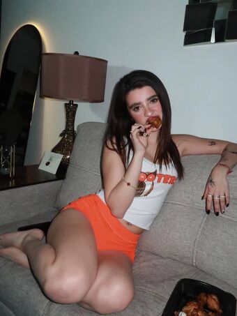 SandiiMoraa Nude Leaks OnlyFans Photo 4