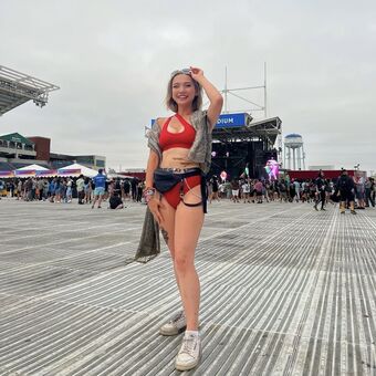 Stephanie Popielarz Nude Leaks OnlyFans Photo 4