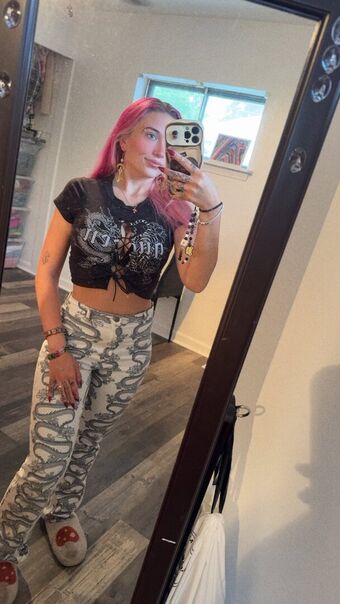 sultry_mushroom Nude Leaks OnlyFans Photo 17