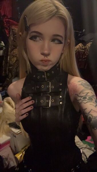 Sushiflavoredmilk Nude Leaks OnlyFans Photo 244