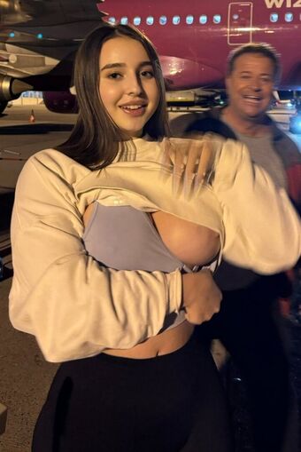 Suzanna Joy  Nude Leaks OnlyFans Photo 13