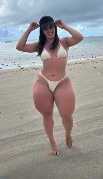 Thais Almeida Nude Leaks OnlyFans Photo 54