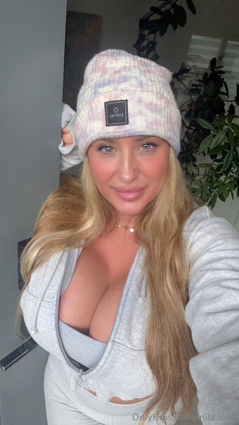 mila.love Nude Leaks OnlyFans Photo 16