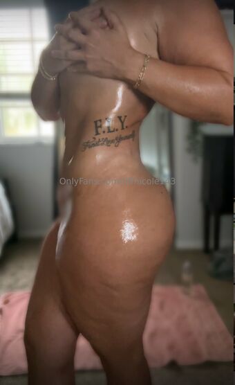 Tiffany Nicole Nude Leaks OnlyFans Photo 33