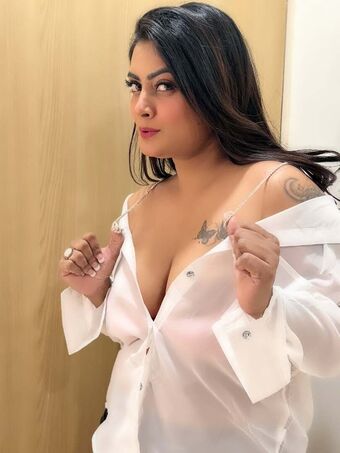 Twinkle Kapoor Nude Leaks OnlyFans Photo 24