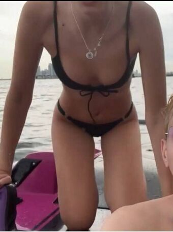 Valen Ramos Nude Leaks OnlyFans Photo 59