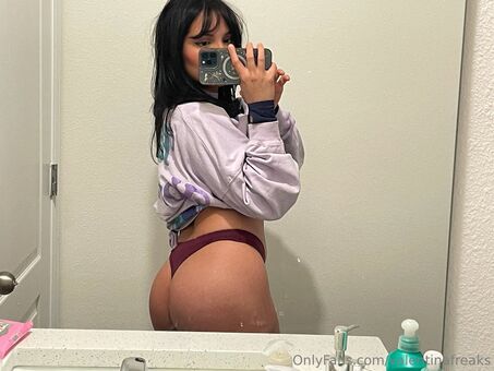 valentinafreaks Nude Leaks OnlyFans Photo 15