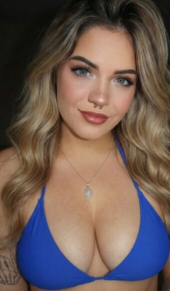 Valerie Lepelch Nude Leaks OnlyFans Photo 34