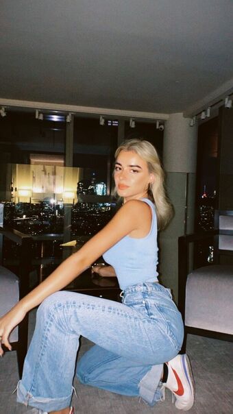 Veronica Kelegian Nude Leaks OnlyFans Photo 3