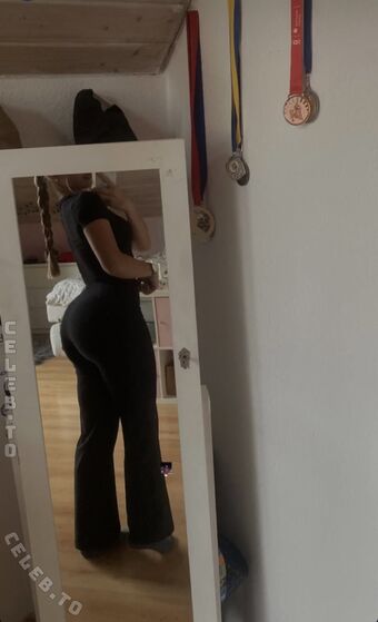 Leni.sfh Nude Leaks OnlyFans Photo 30