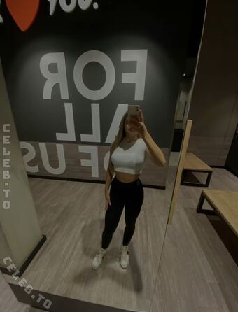 Leni.sfh Nude Leaks OnlyFans Photo 28