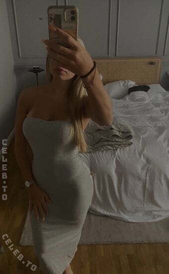 Leni.sfh Nude Leaks OnlyFans Photo 34