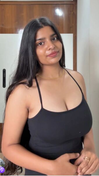 _anushkadiariess_ Nude Leaks OnlyFans Photo 1
