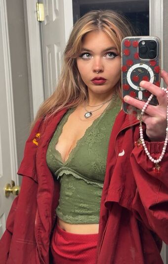 Aiiygatorz Nude Leaks OnlyFans Photo 28