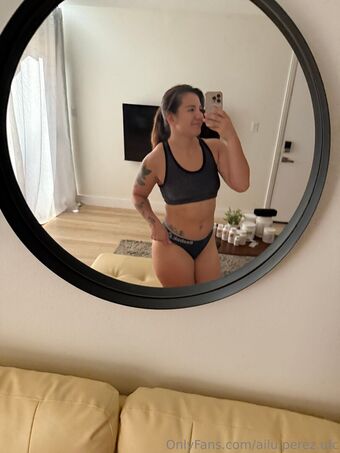 ailu.perez.ufc Nude Leaks OnlyFans Photo 95