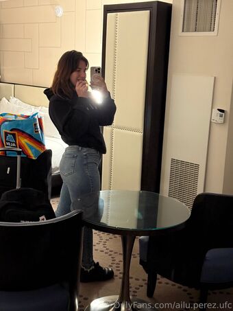 ailu.perez.ufc Nude Leaks OnlyFans Photo 97