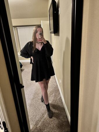 Alanis King Nude Leaks OnlyFans Photo 22